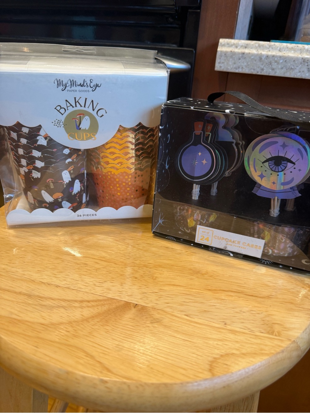 Halloween Baking Cups & Witchy Cupcake Picks - Black & Orange NWT!